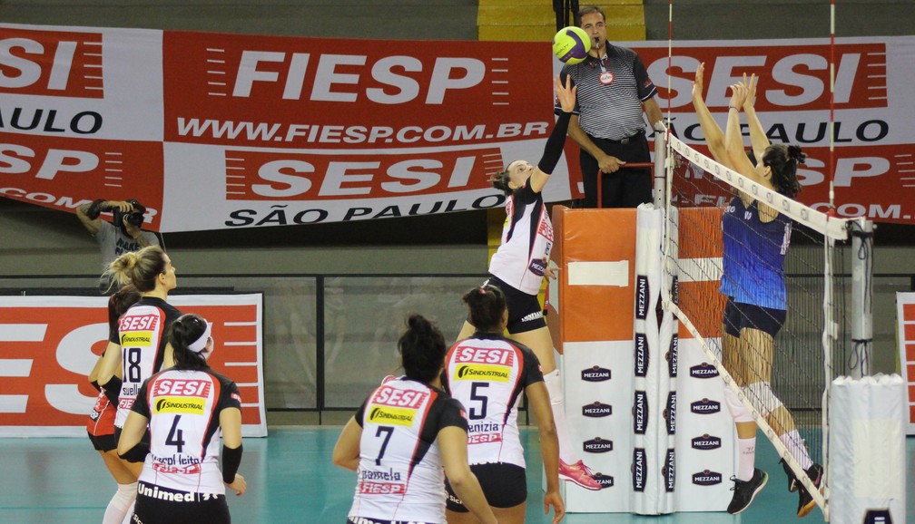 Sesi Bauru vence primeiro jogo da semifinal do Paulista